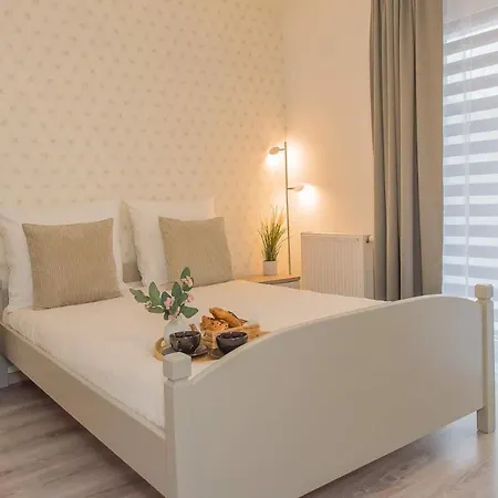 Apartment Easy Rent- Cozy, Centrum, 24h Check-in *